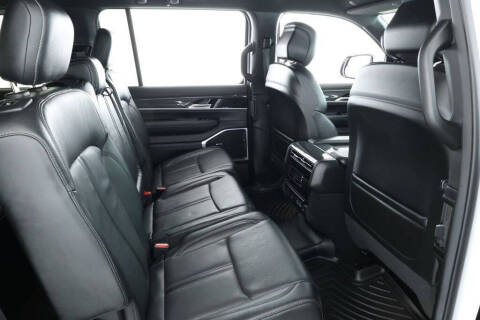 2022 Jeep Wagoneer Series III