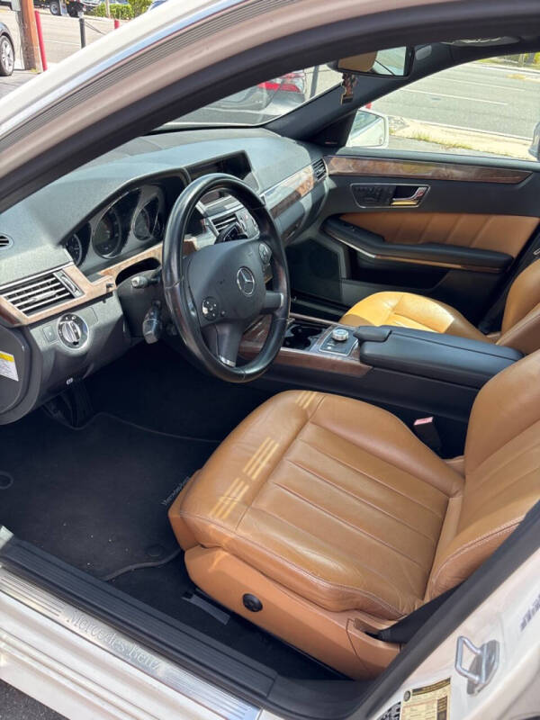 2011 Mercedes-Benz E-Class