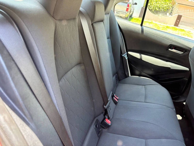 2020 Toyota Corolla LE