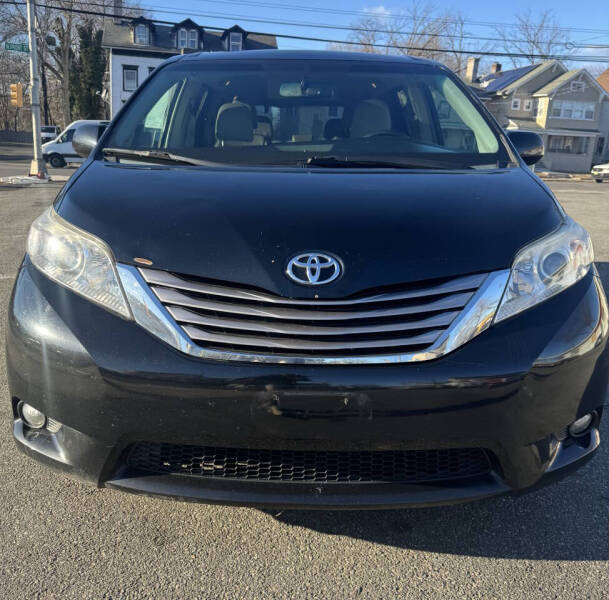 2015 Toyota Sienna for sale at J&N Cabrera Auto Sales in Plainfield NJ