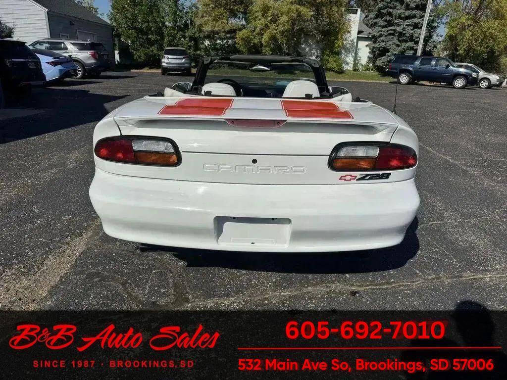 1997 Chevrolet Camaro 33