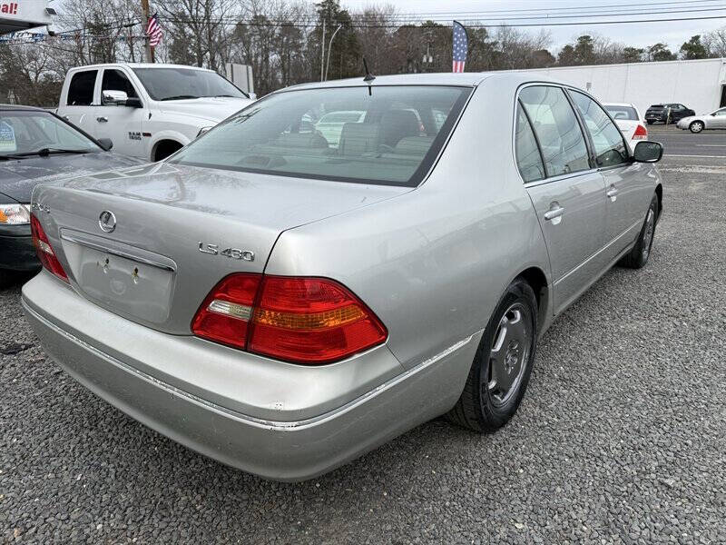 2002 Lexus LS 430