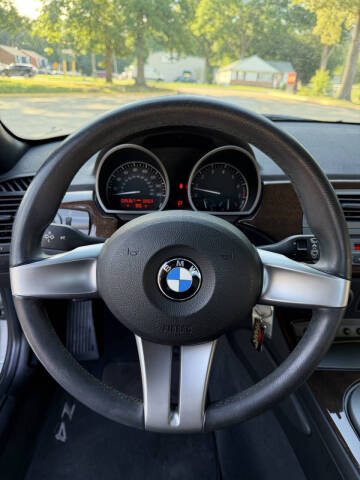 2003 BMW Z4 2.5i
