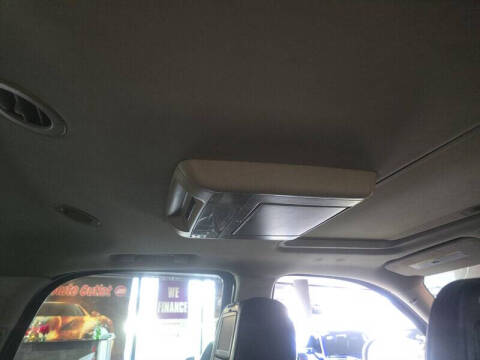 2012 Cadillac Escalade Platinum Edition