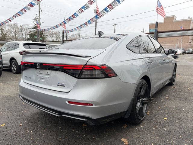 2025 Honda Accord Hybrid Sport-L