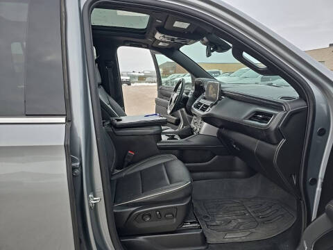 2024 GMC Yukon XL SLT