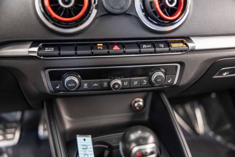 2015 Audi S3 2.0T quattro Prestige