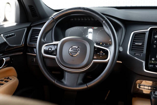 2019 Volvo XC90 T6 Momentum
