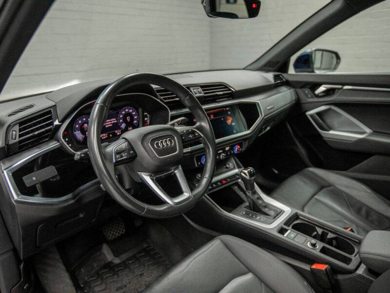 2021 Audi Q3 quattro S line Premium 45 TFSI