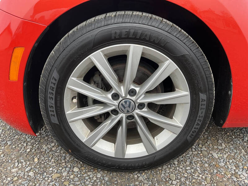 2018 Volkswagen Beetle 2.0T S