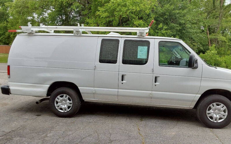 2014 Ford E-Series E-350 SD