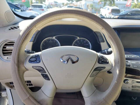 2013 Infiniti JX35