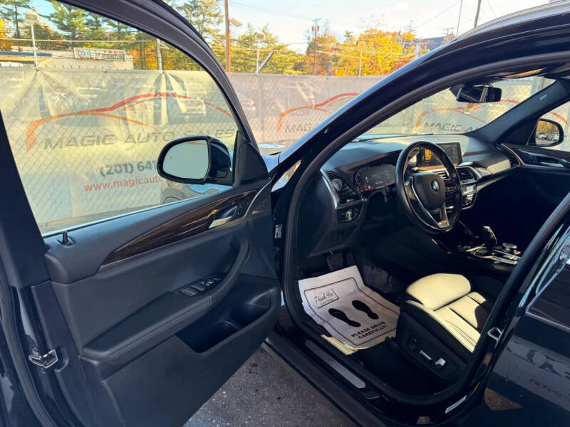 2021 BMW X3 xDrive30i