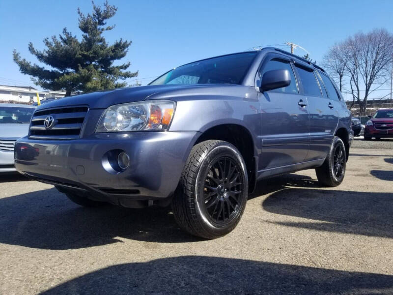 2007 Toyota Highlander for sale at A&R Automotive in Bridgeport CT