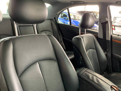 2005 Mercedes-Benz E-Class E 320
