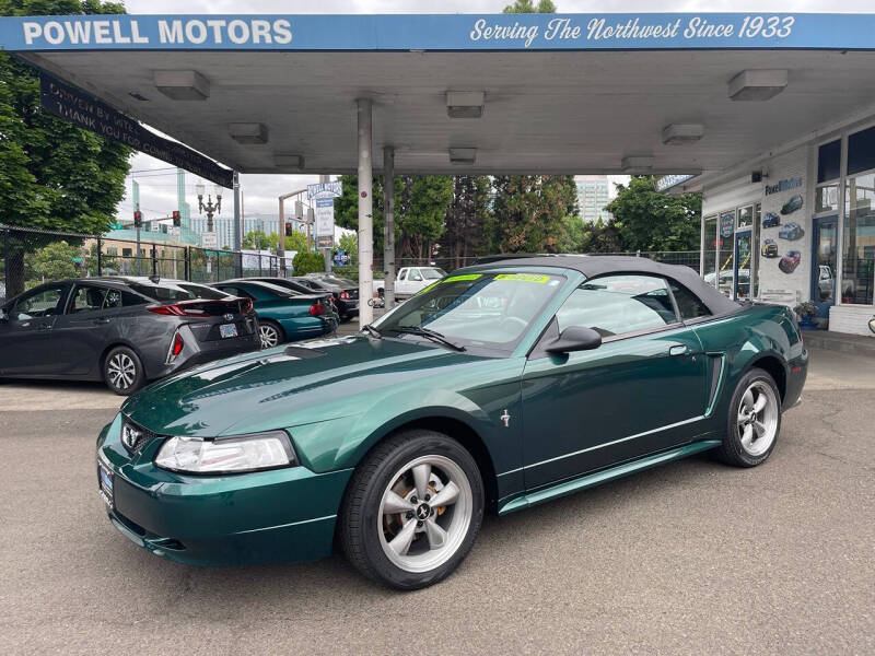 2001 Ford Mustang