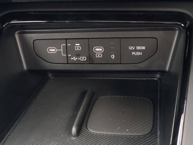 2025 Kia K5 EX
