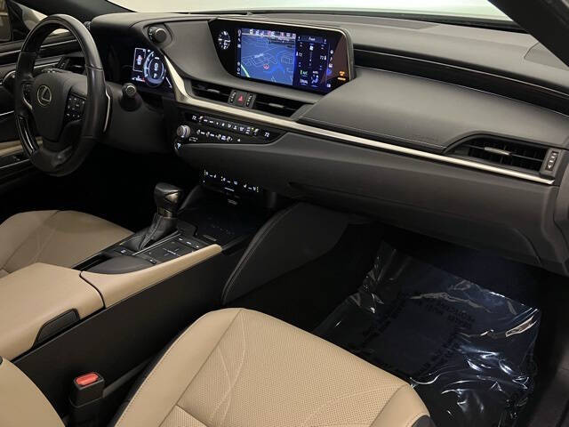 2021 Lexus ES 350 Ultra Luxury