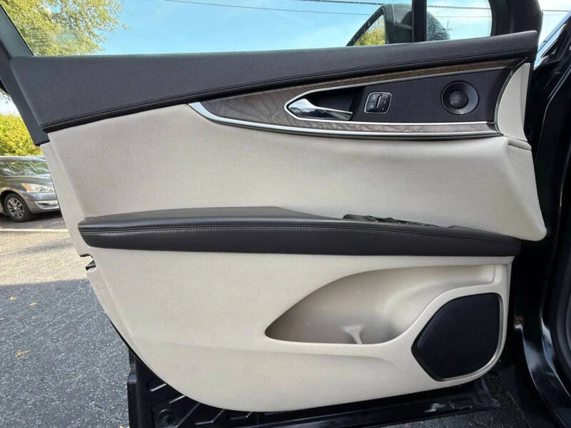 2016 Lincoln MKX Select