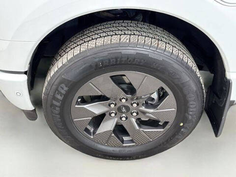 2023 Ford F-150 Lightning Lariat