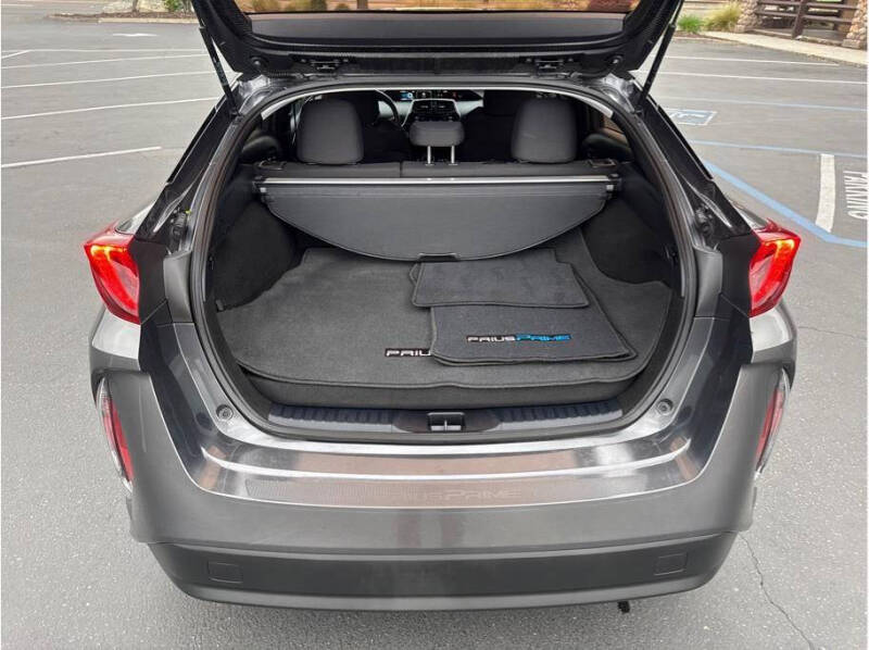 2020 Toyota Prius Prime