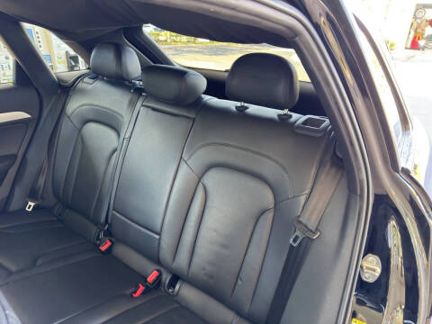 2017 Audi Q3 2.0T Premium