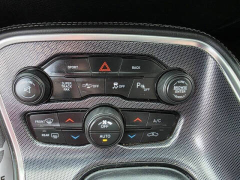 2016 Dodge Challenger R/T Scat Pack