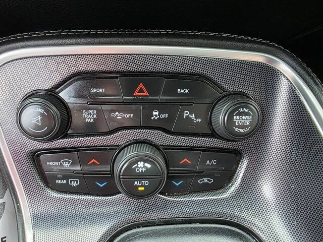 2016 Dodge Challenger R/T Scat Pack