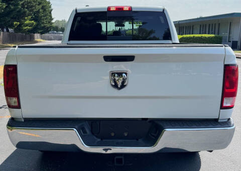 2019 RAM 1500 Classic SLT
