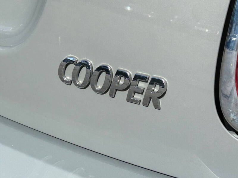 2015 MINI Hardtop 4 Door Cooper