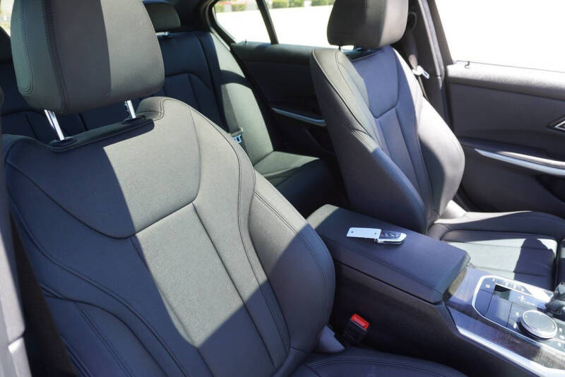 2020 BMW 3 Series 330i