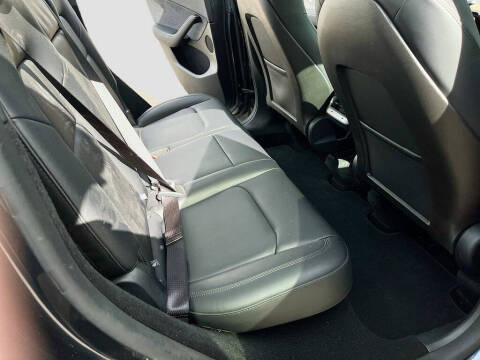 2025 Tesla Model Y Long Range