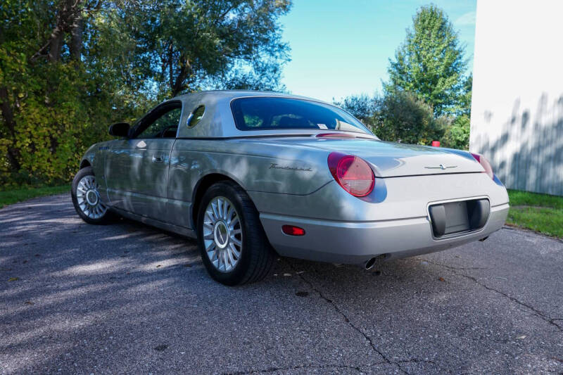 2004 Ford Thunderbird Deluxe