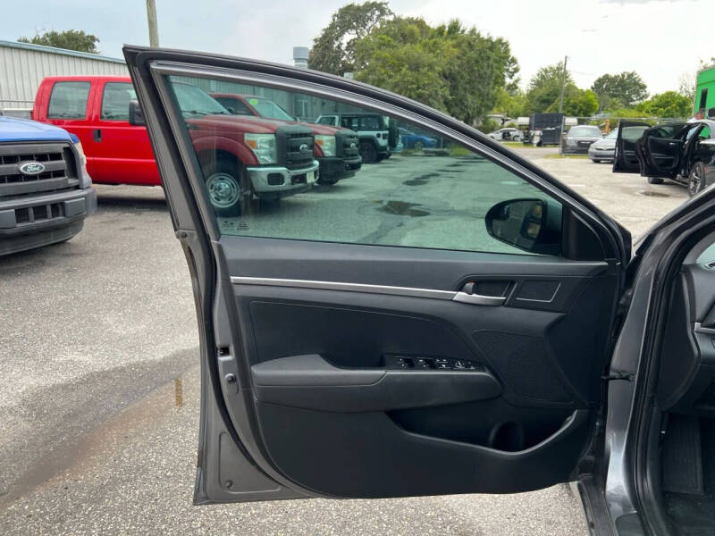 2019 Hyundai Elantra