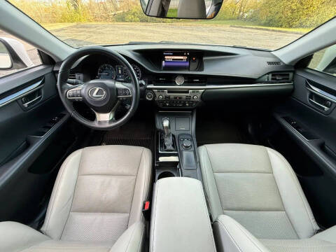 2018 Lexus ES 350