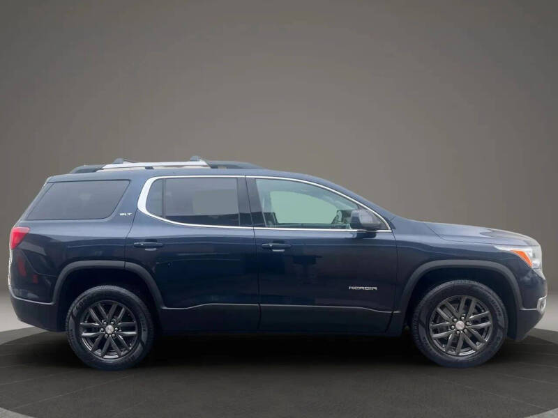 2017 GMC Acadia SLT-1