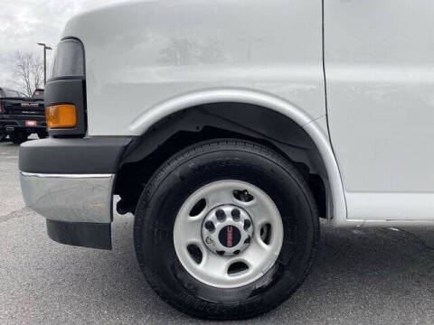 2023 GMC Savana 2500