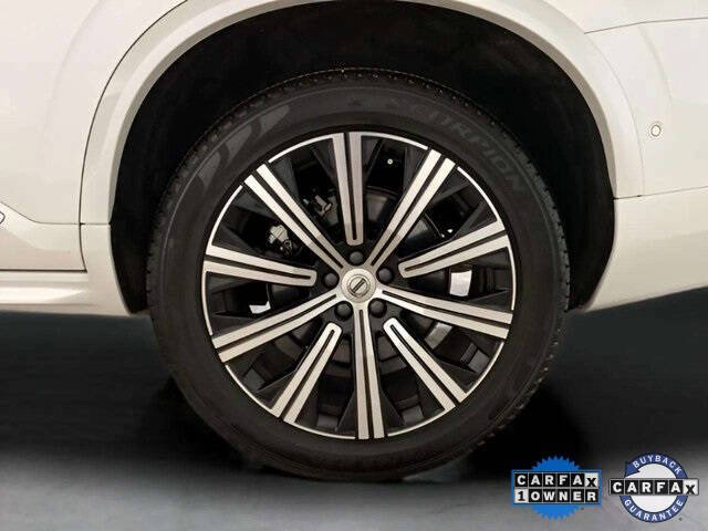 2025 Volvo XC90 B6 Plus Bright Theme 7P