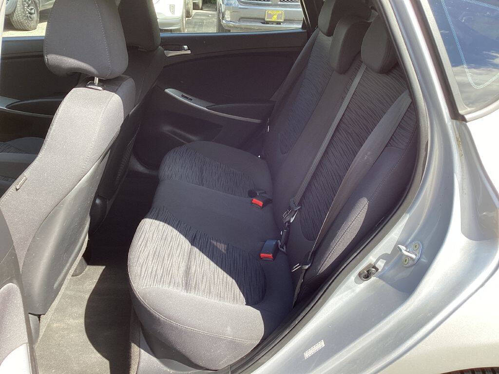 Silver 2017 Hyundai ACCENT SE SE 4dr Hatchback 6A 8