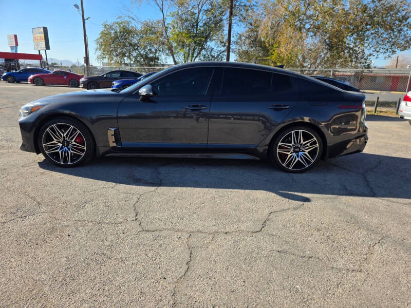 2022 Kia Stinger GT1