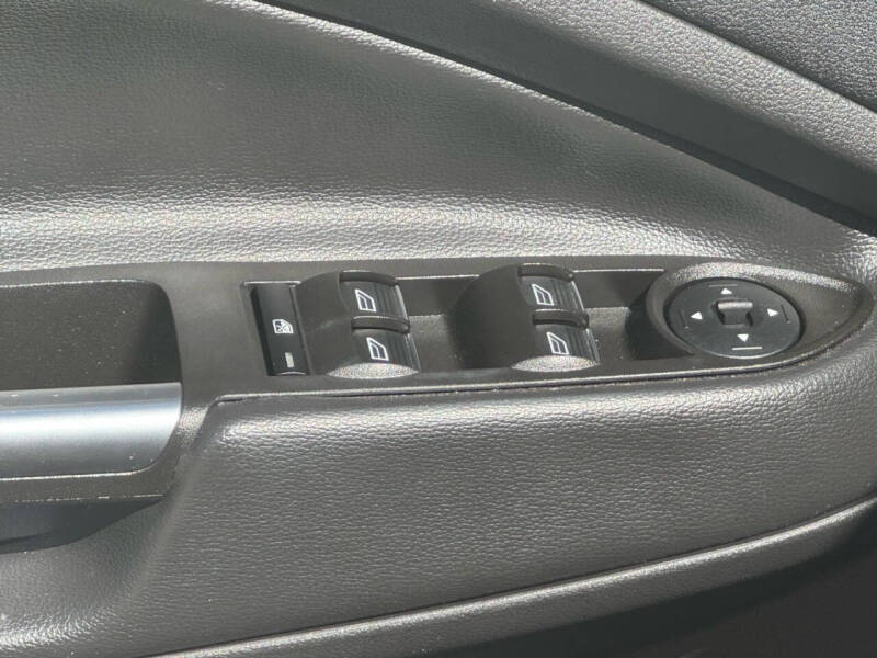 2017 Ford C-MAX Hybrid SE