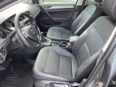 2015 Volkswagen Golf TSI SEL