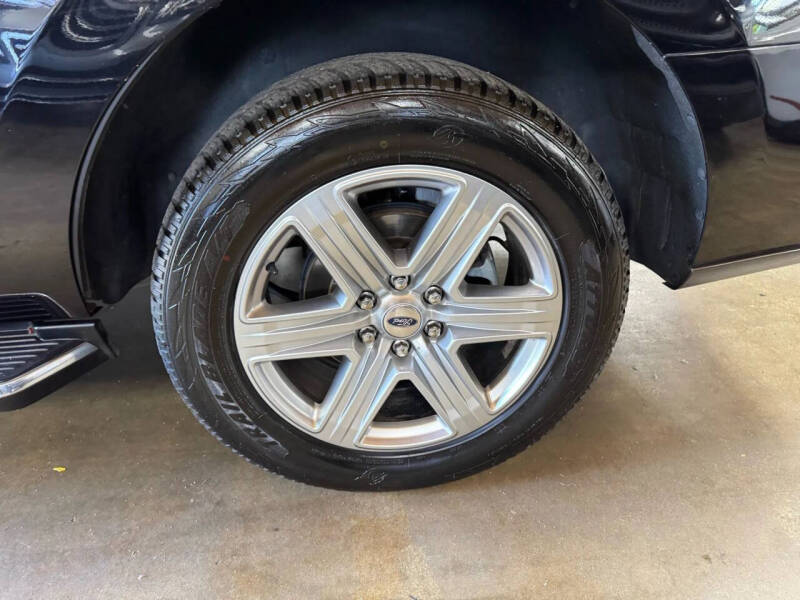 2019 Ford Expedition XLT