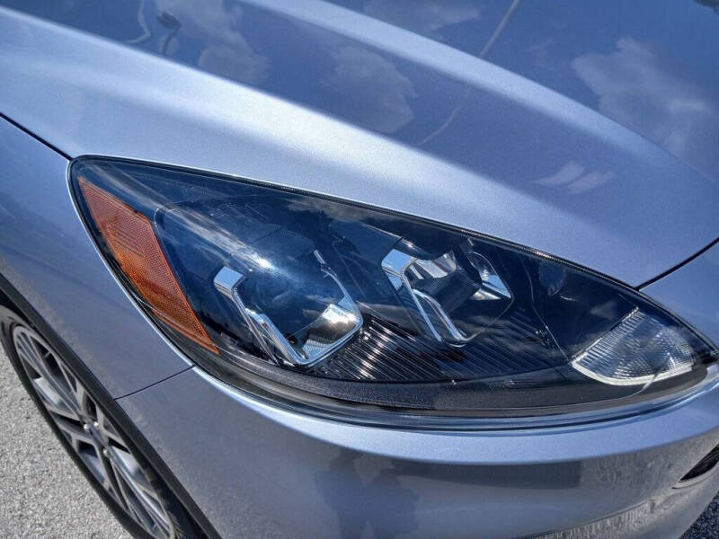 2022 Ford Escape Hybrid SEL