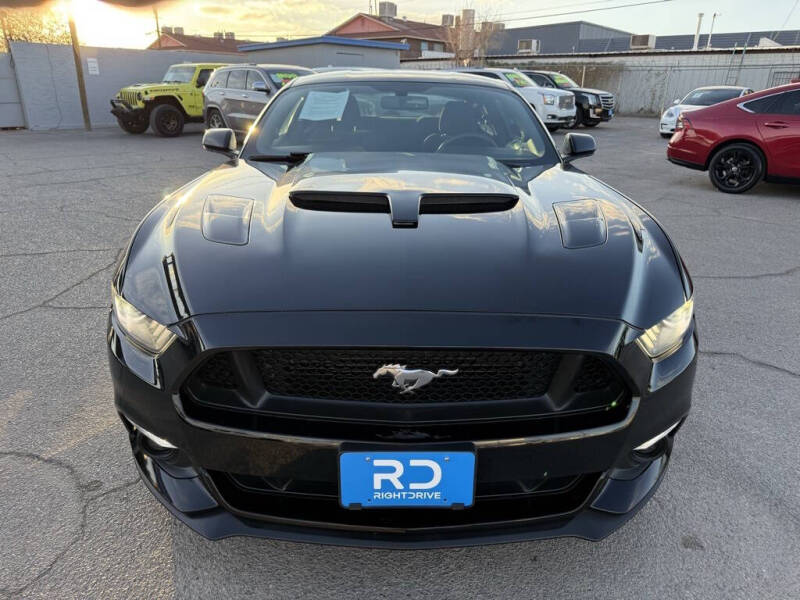 2017 Ford Mustang GT