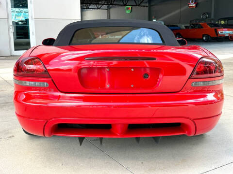2004 Dodge Viper SRT-10