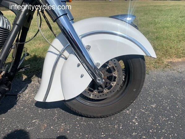 2016 Indian CHIEF CLASSIC WHITE