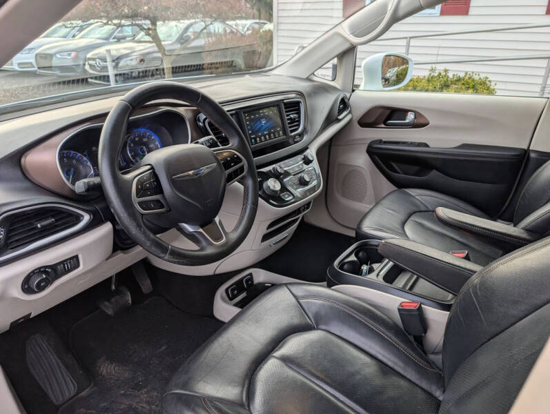 2018 Chrysler Pacifica Touring L