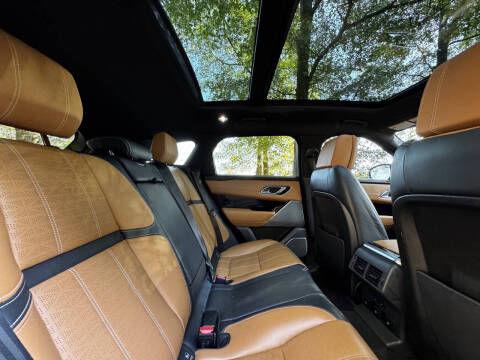 2019 Land Rover Range Rover Velar P250 R-Dynamic SE