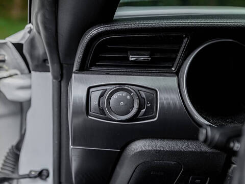 2021 Ford Mustang Mach 1